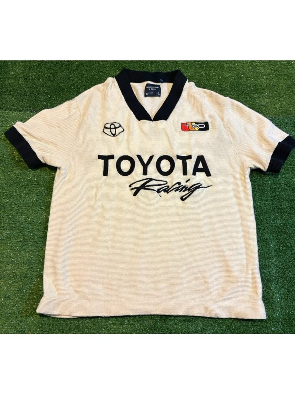 Abercrombie & Fitch jersey mens medium white black toyota soccer sweater retro
